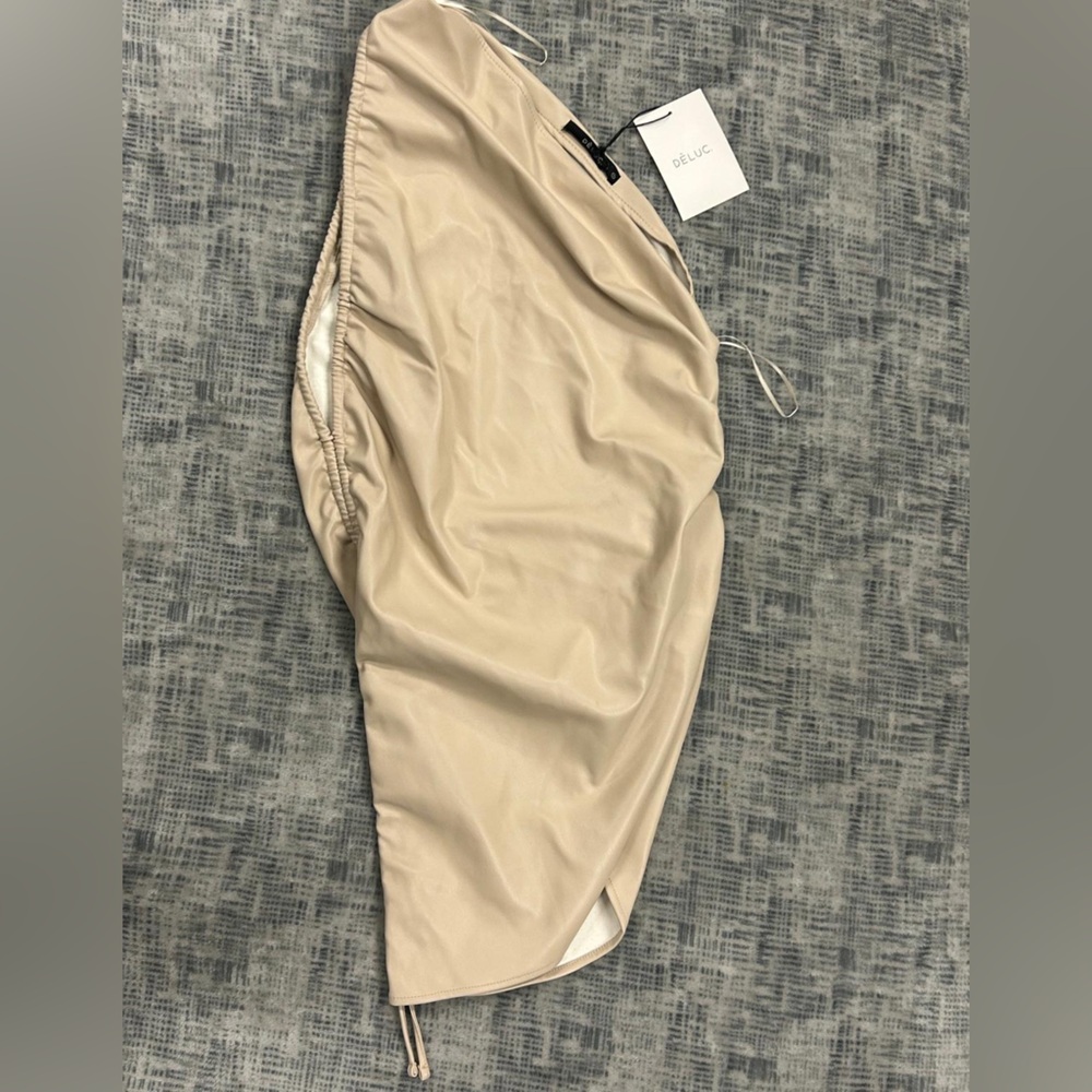 Deluc Pearl One Shoulder Top